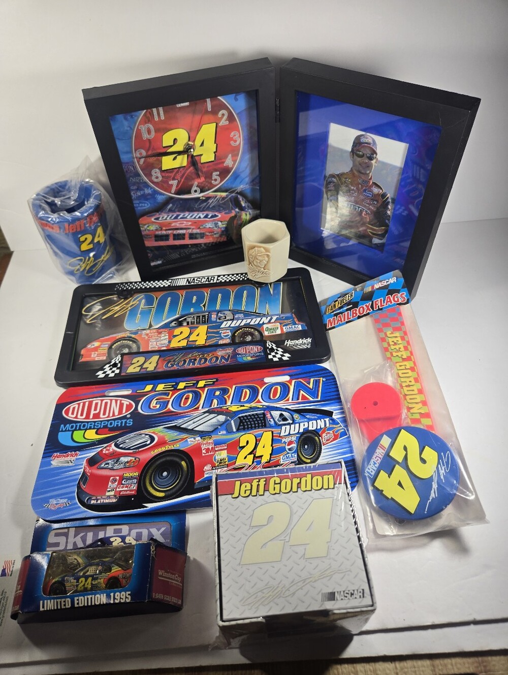 Vintage Jeff Gordon NASCAR Fan Gift Set Collectible Lot Of 9 Items